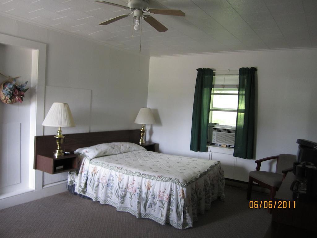 Mountain Top Motel Fancy Gap Ruang foto